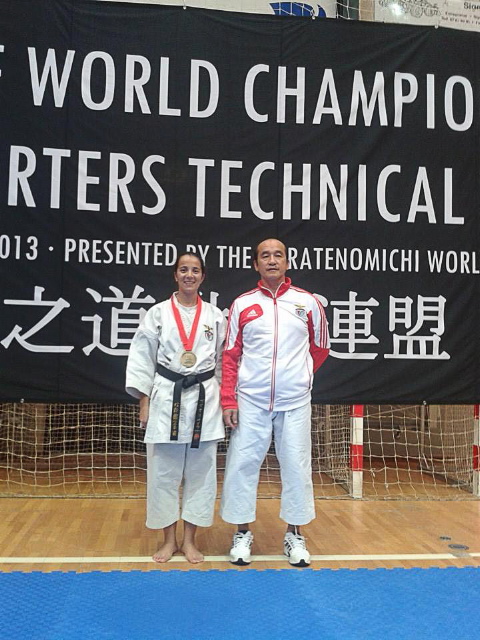 Mestre de Karaté Sofia Oliveira campeã mundial