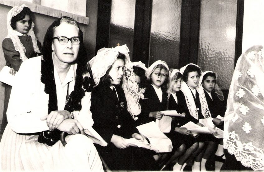 Missal do 105º aniversário do nascimento de Miss Denise Lester